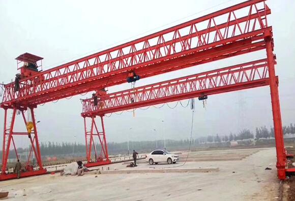 龍門(mén)吊門(mén)式起重機(jī)滑線距地面高度是否可作為設(shè)備選型的依據(jù)？