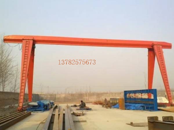 環(huán)境保護是當(dāng)今社會的重要議題，你知道如何在龍門吊操作中保證環(huán)境保護嗎？