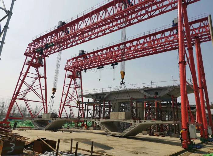 MG100/10t高腿龍門吊出售